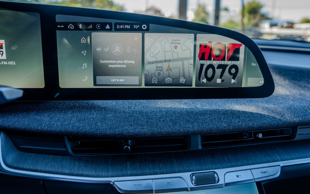 Used 2025 Lucid Air Pure RWD image 10