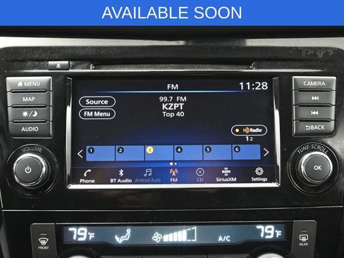Used 2019 Nissan Rogue SV w/ Premium Package AWD/4WD image 15