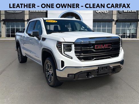 Used 2023 GMC Sierra 1500 SLT w/ SLT Convenience Package image 1