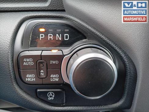 Used 2022 RAM 1500 Big Horn AWD/4WD image 16