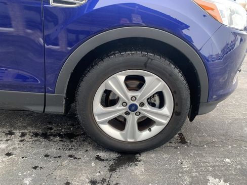 Used 2016 Ford Escape SE image 9