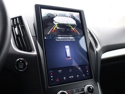 Certified 2024 Ford Edge SEL image 12