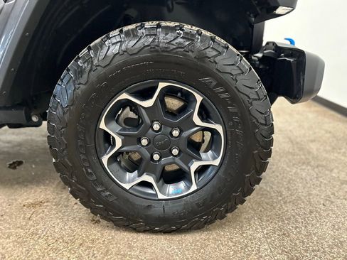 Used 2022 Jeep Wrangler Unlimited Rubicon 4xe w/ Cold Weather Group image 22