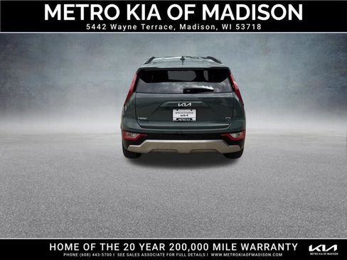 Used 2023 Kia Niro EX Touring FWD image 7