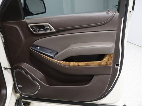 Used 2015 GMC Yukon Denali w/ Touring Package image 24