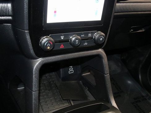 Used 2024 Ford Ranger XLT image 22