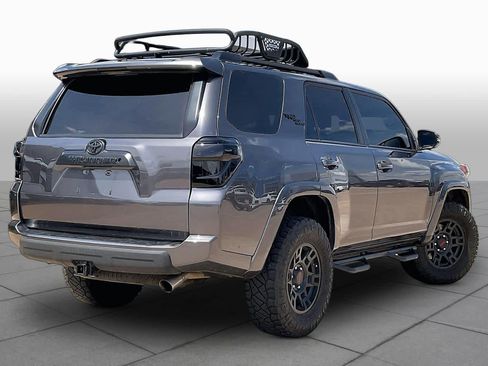 Used 2017 Toyota 4Runner TRD Off-Road Premium AWD/4WD image 14
