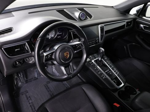 Used 2017 Porsche Macan S AWD/4WD image 22