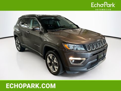 Used 2019 Jeep Compass Limited AWD/4WD image 1