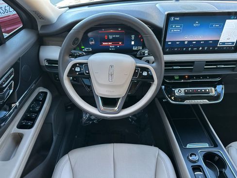 Used 2024 Lincoln Corsair Grand Touring w/ Equipment Group 301A image 16