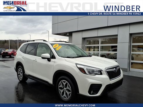 Used 2021 Subaru Forester Premium image 1