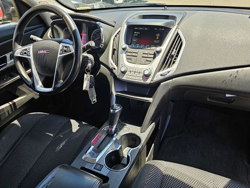 Used 2017 GMC Terrain SLE w/ Technology Package FWD image 7