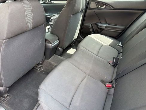 Used 2017 Honda Civic Sport image 6