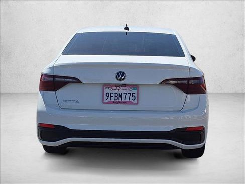 Certified 2023 Volkswagen Jetta Sport FWD image 7