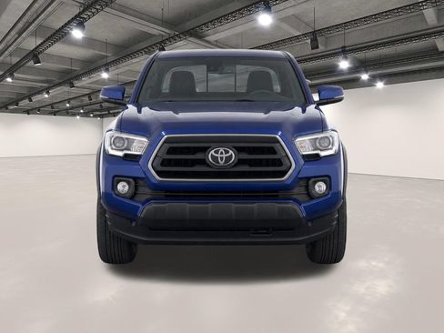 Used 2023 Toyota Tacoma SR5 w/ Technology Package AWD/4WD image 2