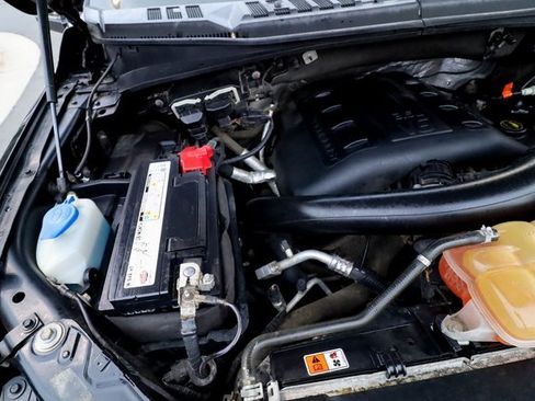 Used 2015 Ford F150 Platinum w/ Technology Package image 33