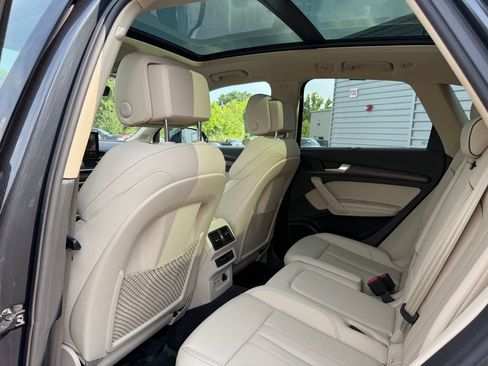 Used 2024 Audi Q5 2.0T Premium Plus AWD/4WD image 22