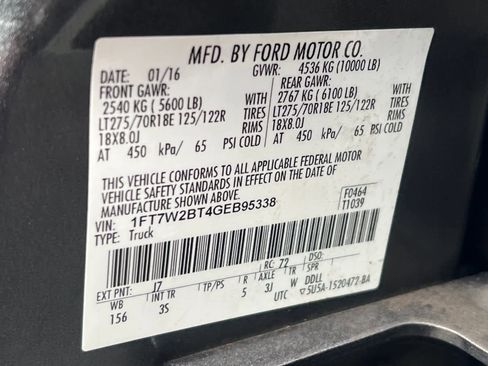 Used 2016 Ford F250 XLT w/ XLT Premium Package image 27