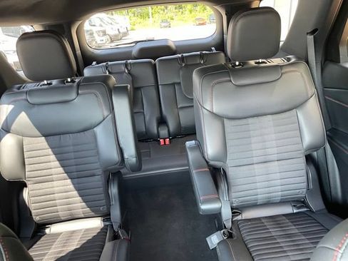 New 2026 Ford Explorer ST-Line AWD/4WD image 44