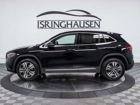New 2025 Mercedes-Benz GLA 250 4MATIC image 8