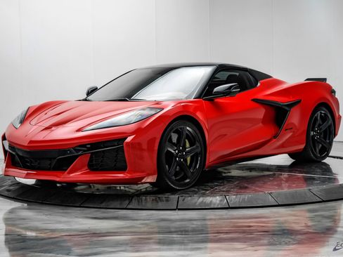 Used 2023 Chevrolet Corvette Z06 w/ Stealth Interior Trim Package image 4