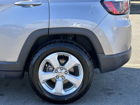 Used 2020 Jeep Compass Latitude image 35