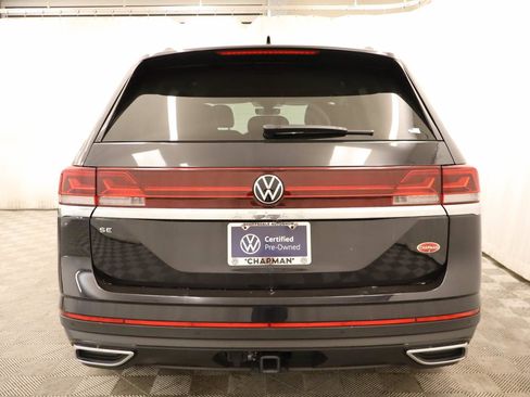 Certified 2026 Volkswagen Atlas SE w/ Black Wheel Package FWD image 6