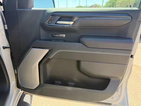 Used 2026 GMC Sierra 1500 AT4X AWD/4WD image 30