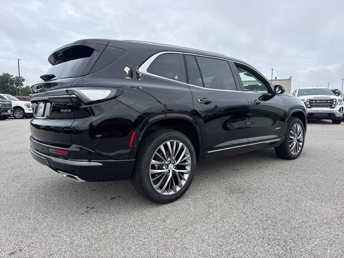 New 2026 Buick Enclave Avenir w/ Super Cruise Package AWD/4WD image 6