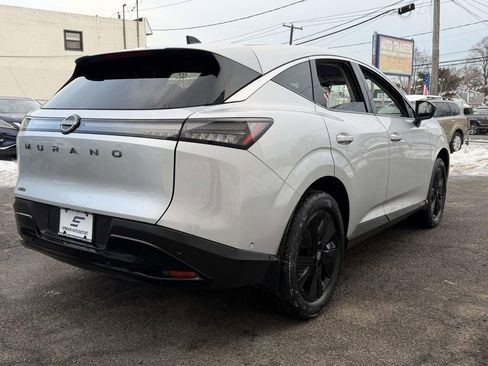 Used 2025 Nissan Murano SV AWD/4WD image 8