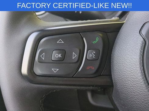 Certified 2025 Jeep Gladiator Rubicon w/ Convenience Group AWD/4WD image 16