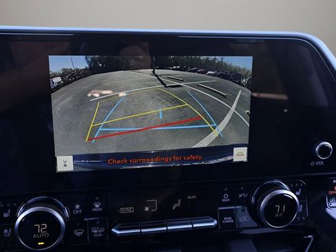 New 2026 Toyota Highlander Limited image 25