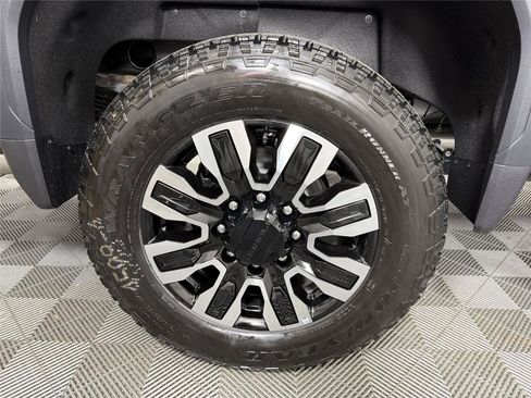 New 2026 GMC Sierra 2500 Denali Ultimate AWD/4WD image 16