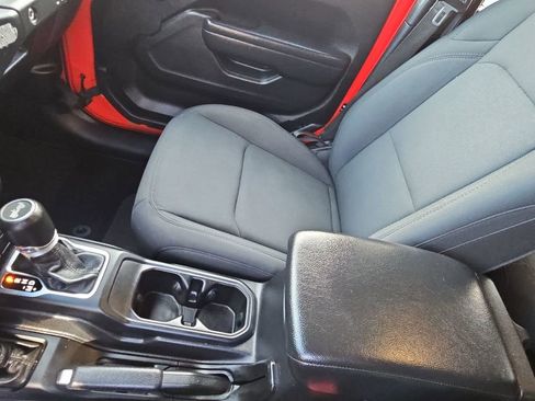 Used 2020 Jeep Wrangler Unlimited Sport S image 18