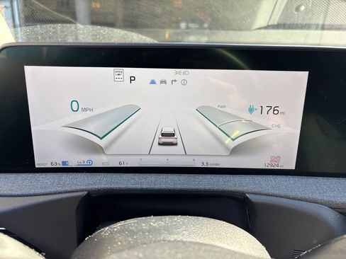 Certified 2024 Kia EV6 Wind w/ Wind Technology Package image 15