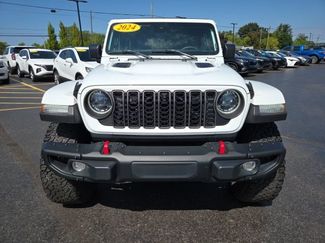 Used 2024 Jeep Wrangler Unlimited Rubicon AWD/4WD video 2
