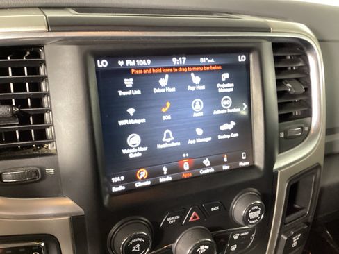 Used 2018 RAM 1500 Big Horn AWD/4WD image 28
