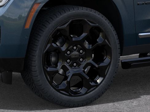 New 2026 GMC Yukon XL Denali AWD/4WD image 9