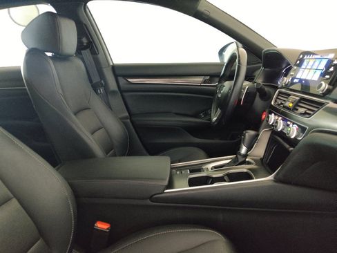 Used 2020 Honda Accord Sport image 21
