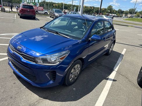 Used 2018 Kia Rio S FWD image 4