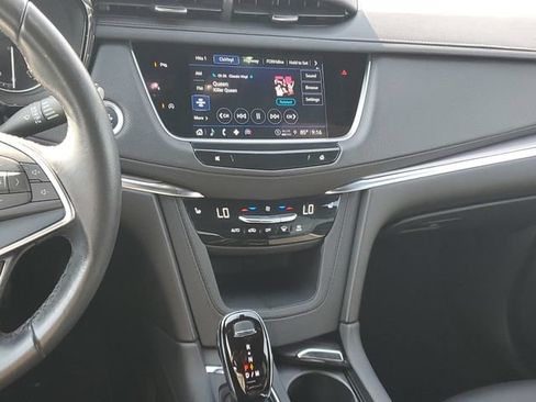 Certified 2023 Cadillac XT5 Luxury AWD/4WD image 30