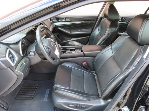 Used 2023 Nissan Maxima SL FWD image 27