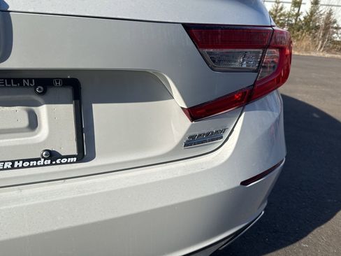 Used 2021 Honda Accord Sport Special Edition image 8