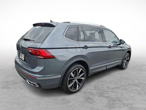 Used 2023 Volkswagen Tiguan SEL R-Line AWD/4WD image 4