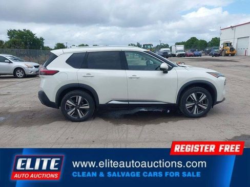 Used 2023 Nissan Rogue SL AWD/4WD image 25