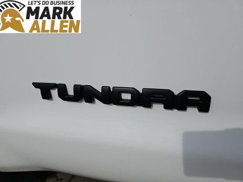 Used 2020 Toyota Tundra SR5 w/ SR5 Leather Package AWD/4WD image 31