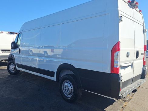 Used 2025 RAM ProMaster 3500 w/ Safety Group image 6