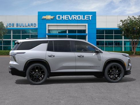 New 2026 Chevrolet Traverse RS w/ LPO, Floor Liner Package image 45