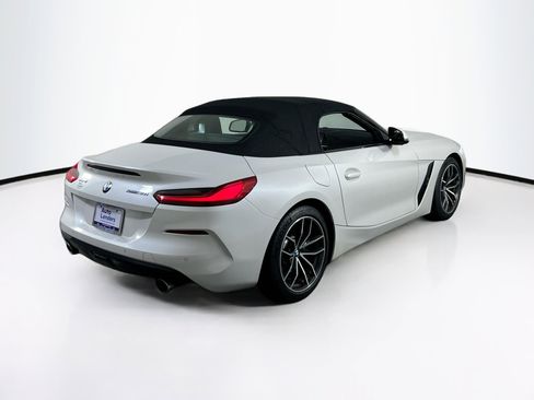 Used 2022 BMW Z4 sDrive30i w/ Driving Assistance Package image 5