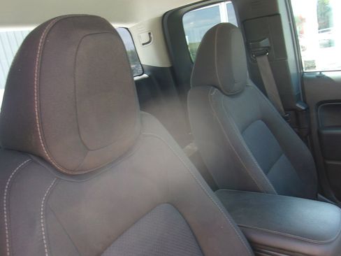 Used 2022 Chevrolet Colorado LT w/ Fleet Safety Package AWD/4WD image 15